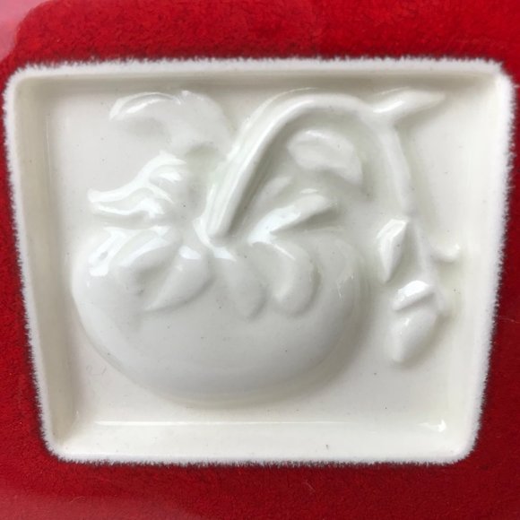 VINTAGE - PULL CART NYC Decor 1990's Serving Decorative Trivet Tomato in a Vine - Picture 4 of 10